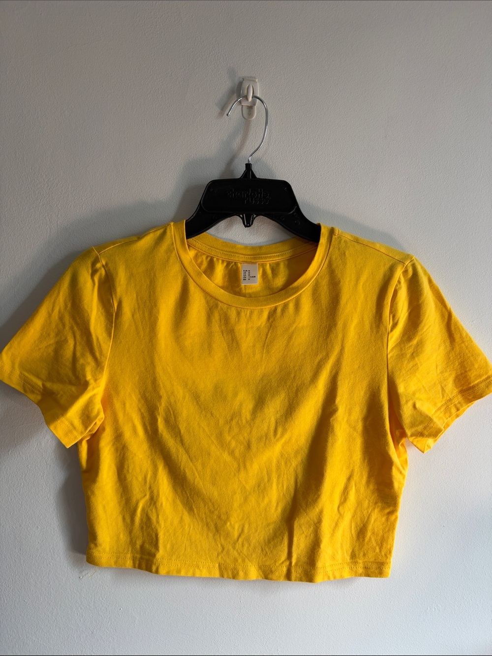Basic yellow crop top